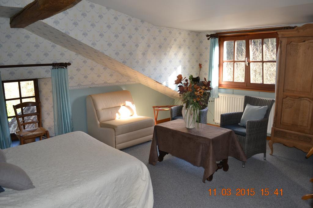 Auberge Au Naturel Des Ardennes Rochehaut Bilik gambar