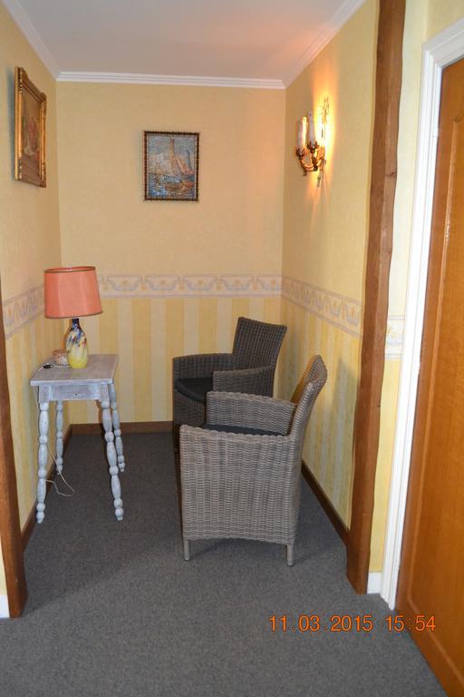 Auberge Au Naturel Des Ardennes Rochehaut Bilik gambar