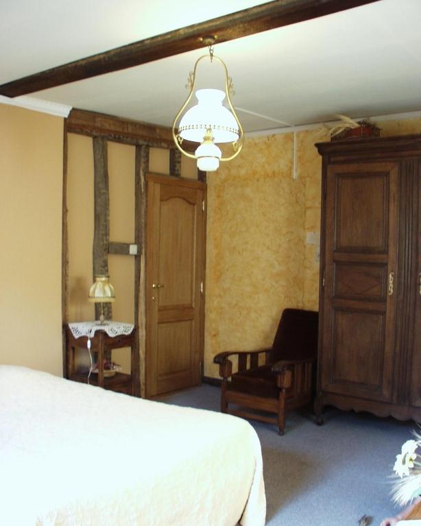 Auberge Au Naturel Des Ardennes Rochehaut Bilik gambar
